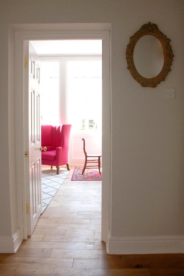 1 Bed Georgian Apartment In Bath City Centre Экстерьер фото